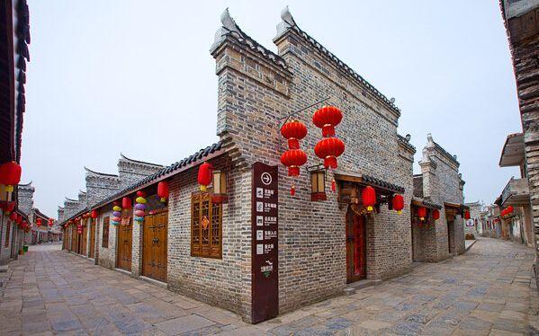 竞技游戏